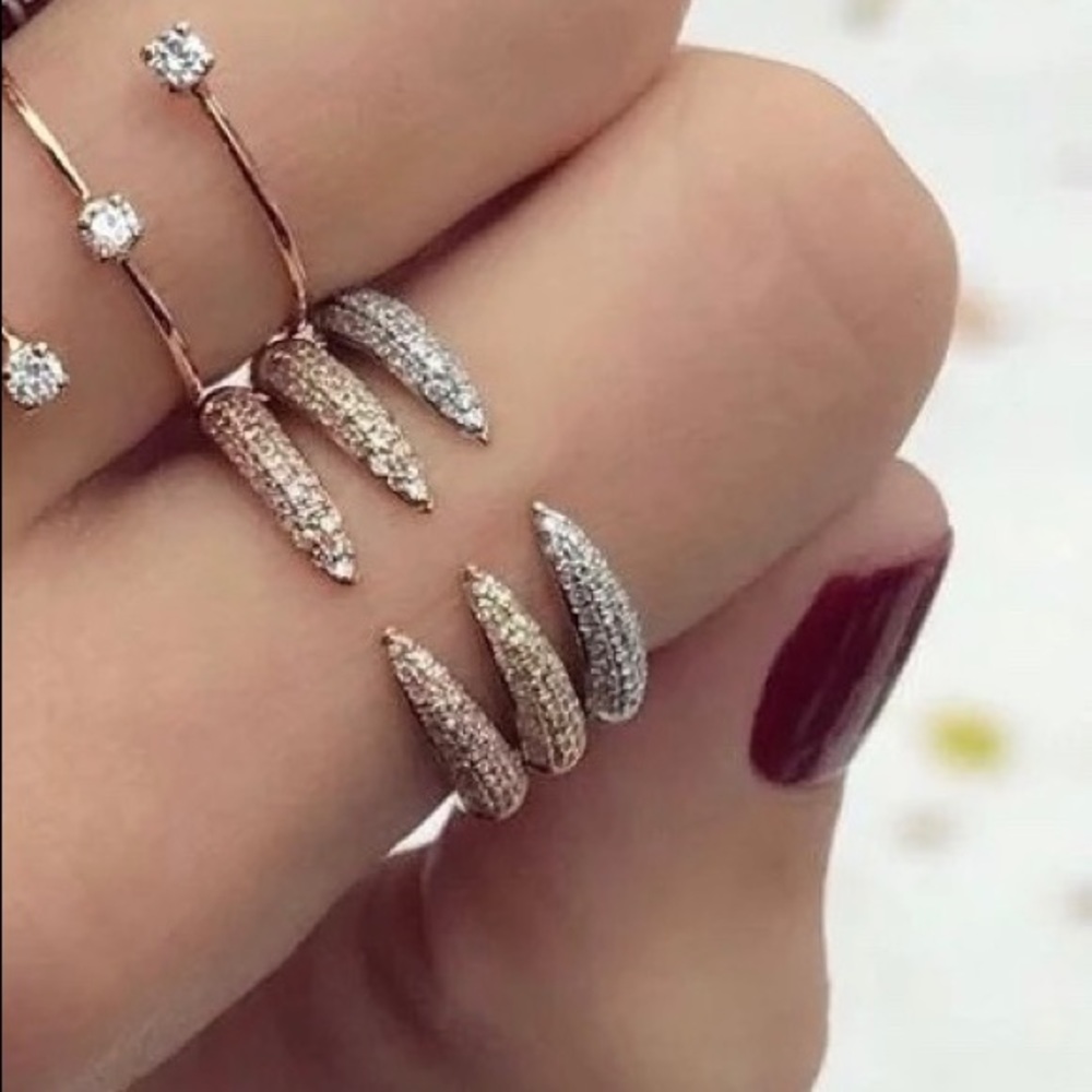 Claw ring